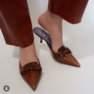 Miu Miu Bow Tie Kitten Heals